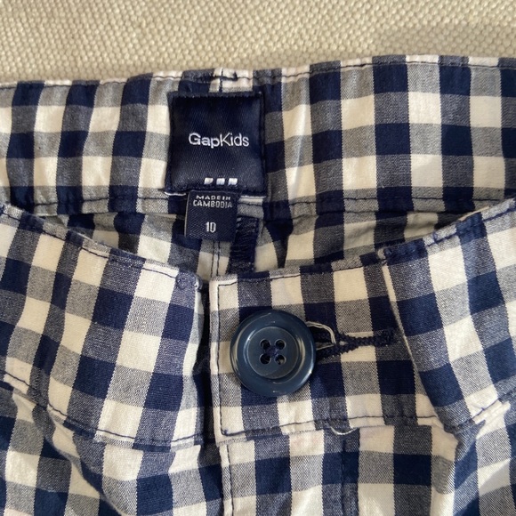 💙 Like new plaid capris - Picture 2 of 3